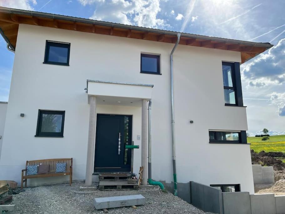 Schoenes 1 Zimmer Apartment Hüfingen Exteriör bild
